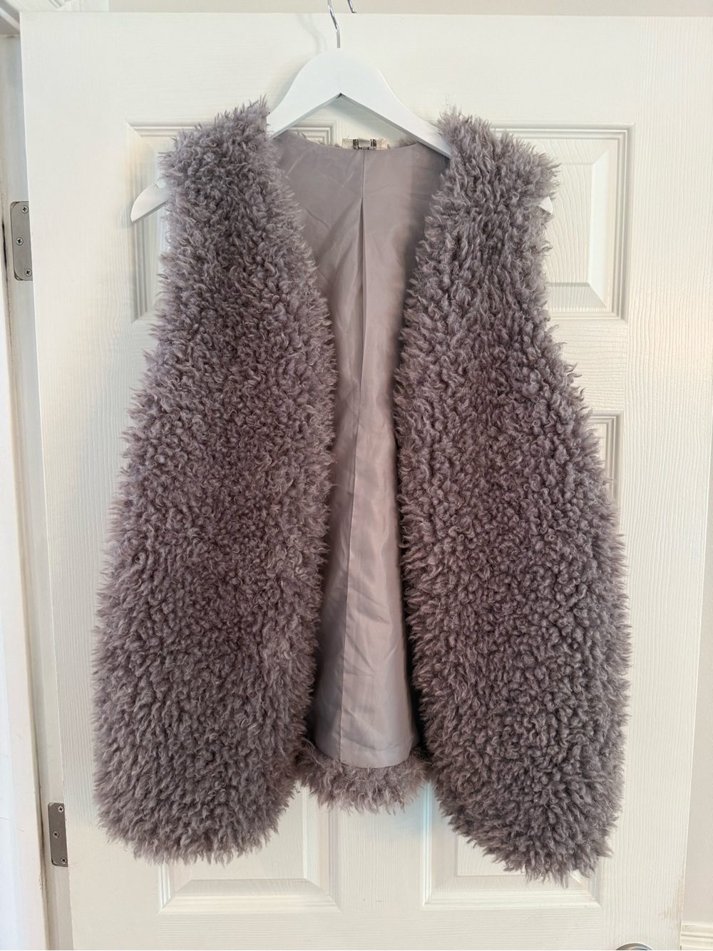 Umgee Plush Faux Shearling Vest in Dusty Mauve